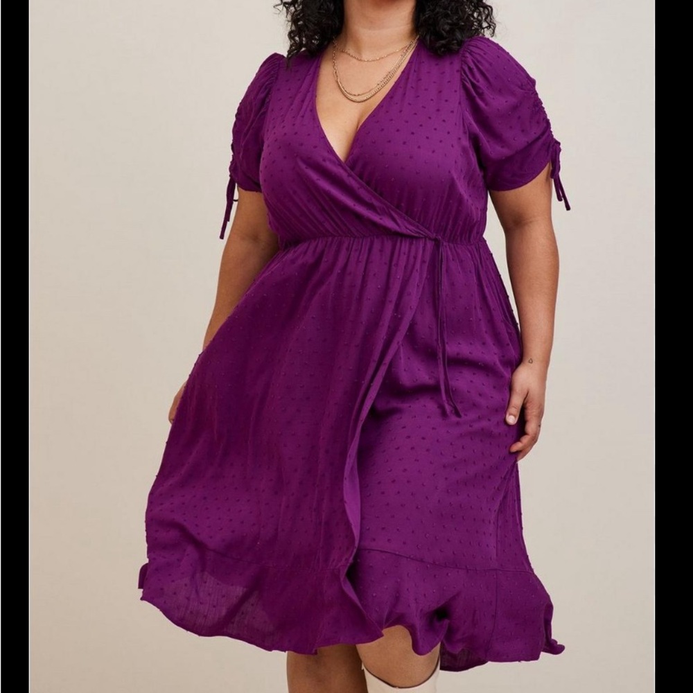 Torrid midi dress NWT